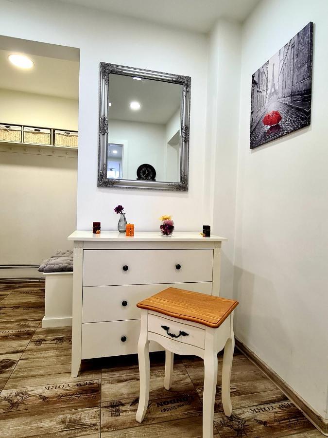 Best Apartment Central Hunedoara Exterior photo